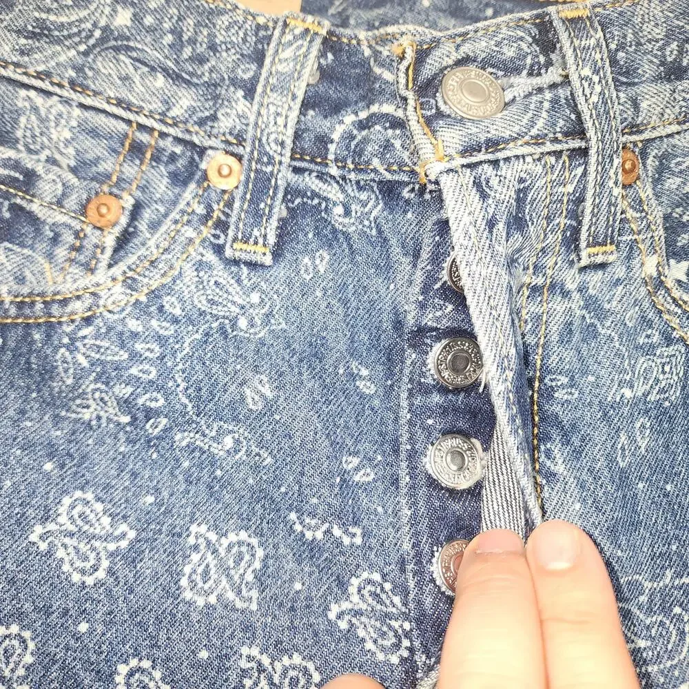 Levi's 501 original W24'' x L30'' women's jeans-button fly